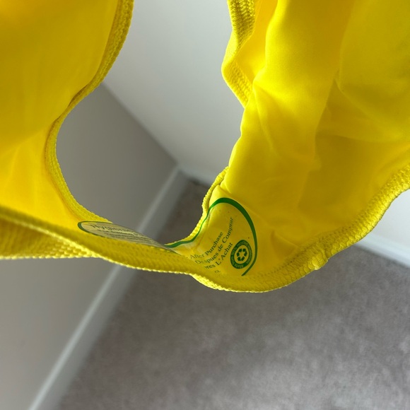 Kate Spade Yellow Scallop One Piece Swimsuit - Picture 3 of 4